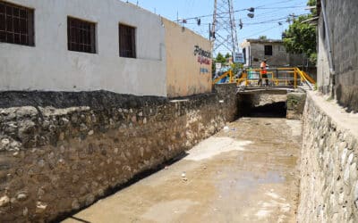 ECO5RD sanea la Cañada de Bella Vista en operativo de emergencia