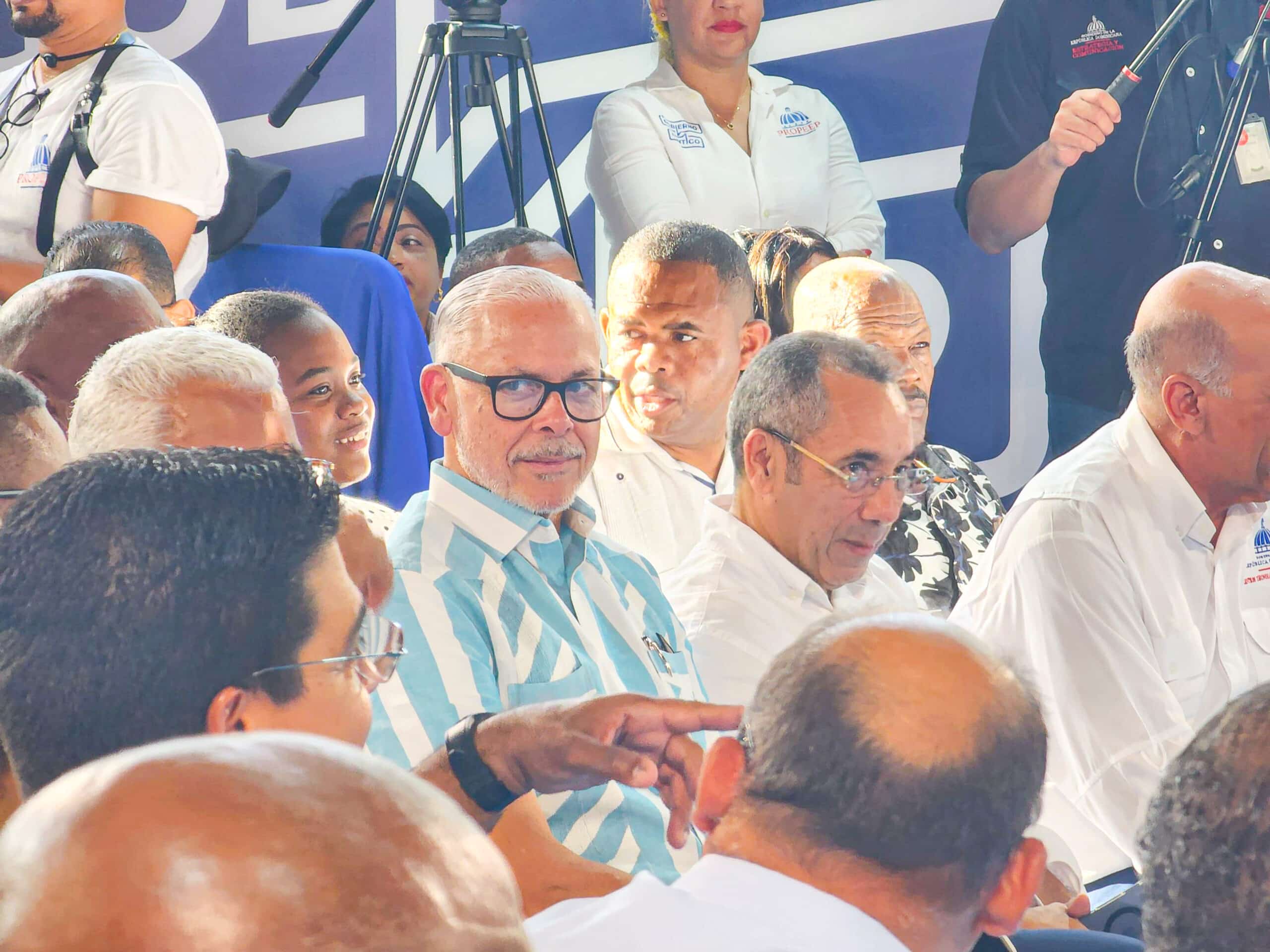 65833c00 F236 4dec Ad39 2787dd3a2851